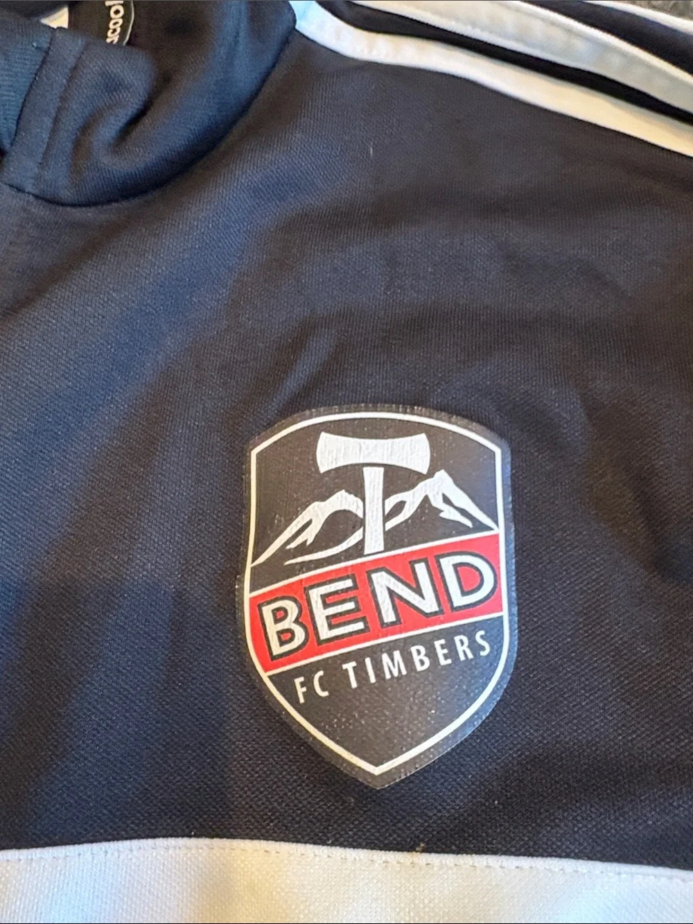 adidas men’s Large Black Track Jacket Portland Bend/Timbers FC Climacool